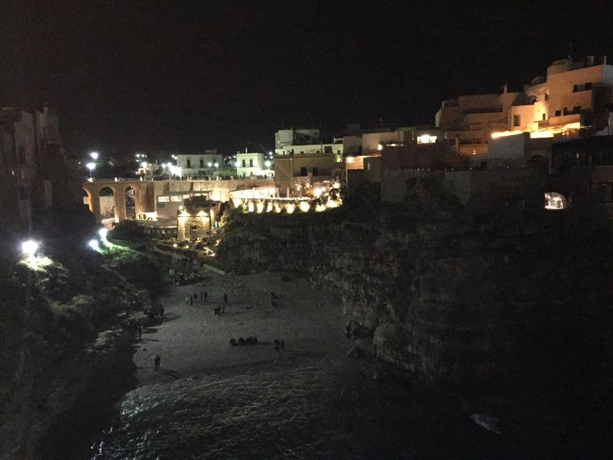 ポリニャーノ・ア・マーレ Donna Giulia Casa Vacanzeヴィラ エクステリア 写真