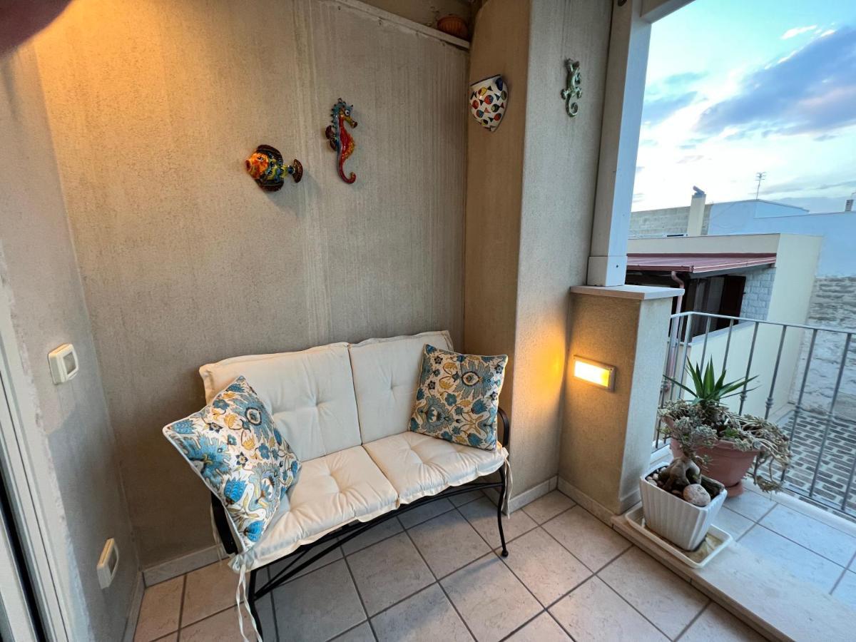 ポリニャーノ・ア・マーレ Donna Giulia Casa Vacanzeヴィラ エクステリア 写真