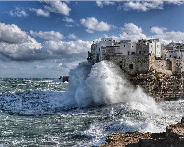 ポリニャーノ・ア・マーレ Donna Giulia Casa Vacanzeヴィラ エクステリア 写真