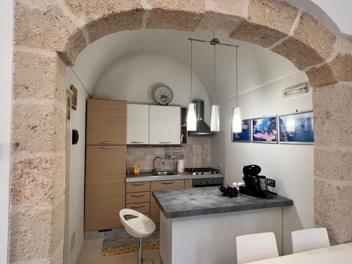 ポリニャーノ・ア・マーレ Donna Giulia Casa Vacanzeヴィラ エクステリア 写真